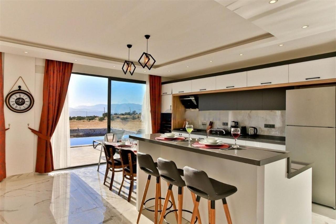 Villa Lycian-Kalkan 3 Bedroom-2 Jakuzzies-Sauna-Turkish Hamam-Huge Private Pool And Lovely Garden Kaş Extérieur photo